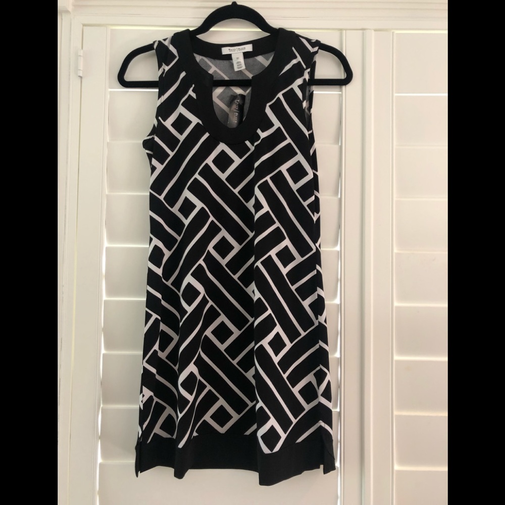 Beautiful dress!